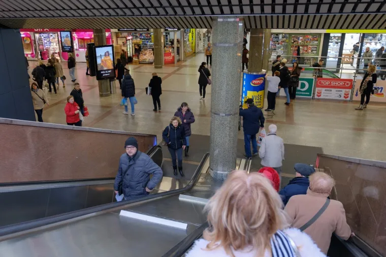 Zagrepčane nije strah: Bez obzira na koronavirus nastavljaju voditi normalan život