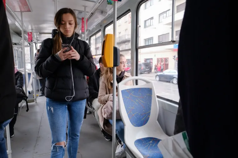 Zagrepčane nije strah: Bez obzira na koronavirus nastavljaju voditi normalan život