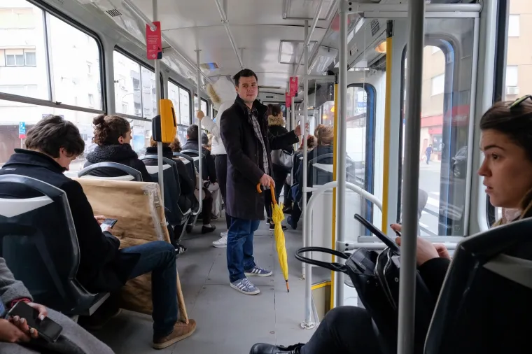 Zagrepčane nije strah: Bez obzira na koronavirus nastavljaju voditi normalan život