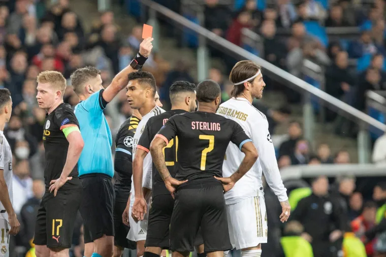 [FOTO] JE LI RAMOS NAJPRLJAVIJI IGRAČ IKAD U LIGI PRVAKA? Možda je veliki nogometa&scaron;, ali ovo mu nikako ne služi na čast