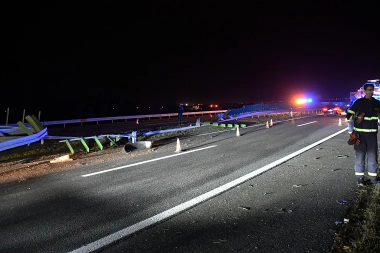 Stravična nesreća na autocesti u Slavoniji: U sudaru s kamionom te&scaron;ko ozlijeđeni mu&scaron;karac i žena