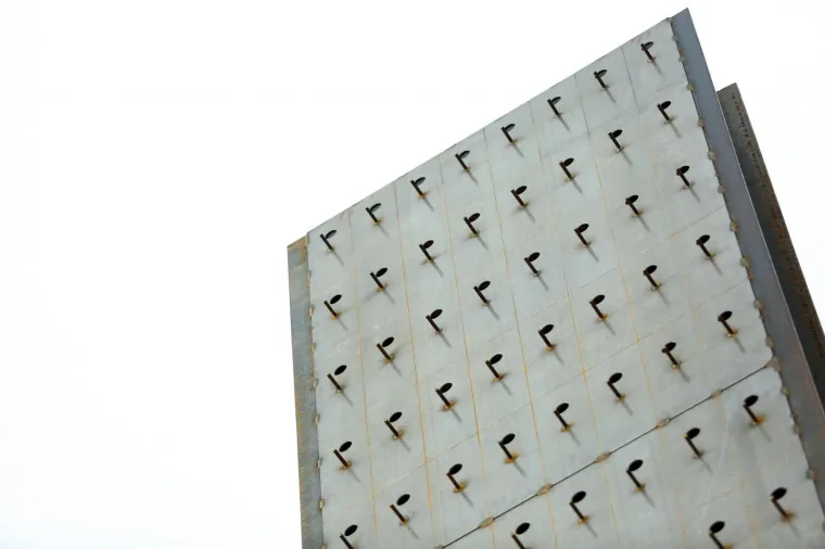 Neboder za ptice sa 160 ptičjih stanova postavljen u Rijeci