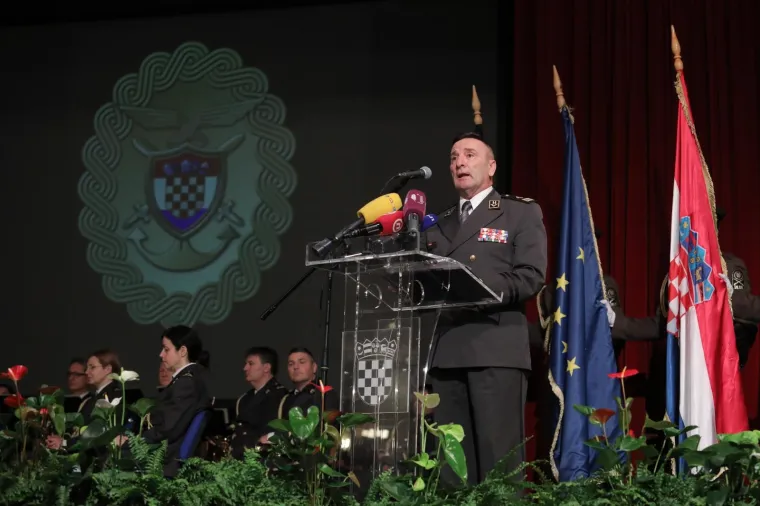 Viceadmiral Robert Hranj preuzeo dužnost načelnika Glavnog stožera Oružanih snaga