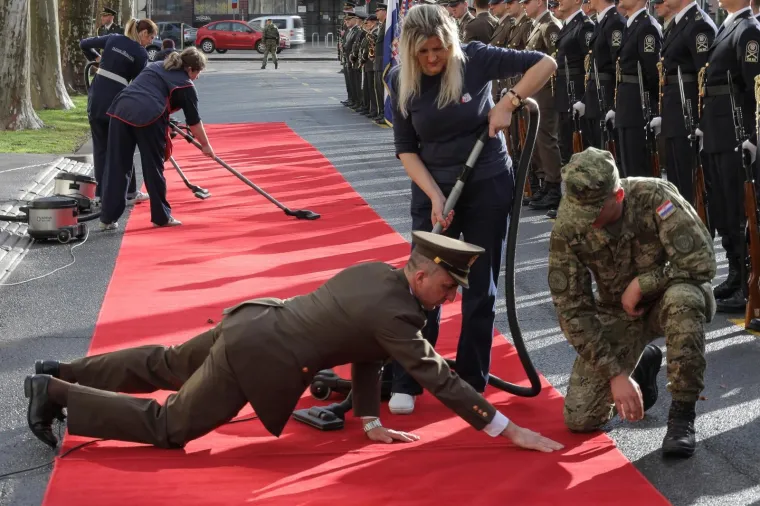 Viceadmiral Robert Hranj preuzeo dužnost načelnika Glavnog stožera Oružanih snaga