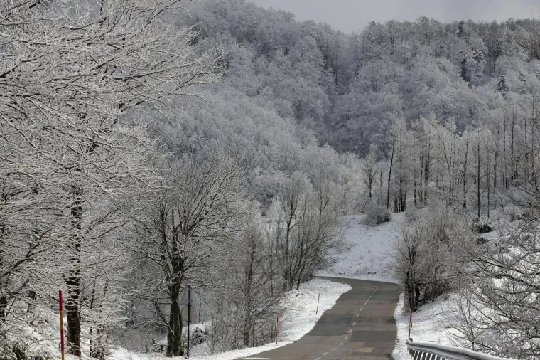 Nedostaje vam snijeg? Pogledajte ovu snježnu idilu u Gorskom kotaru!