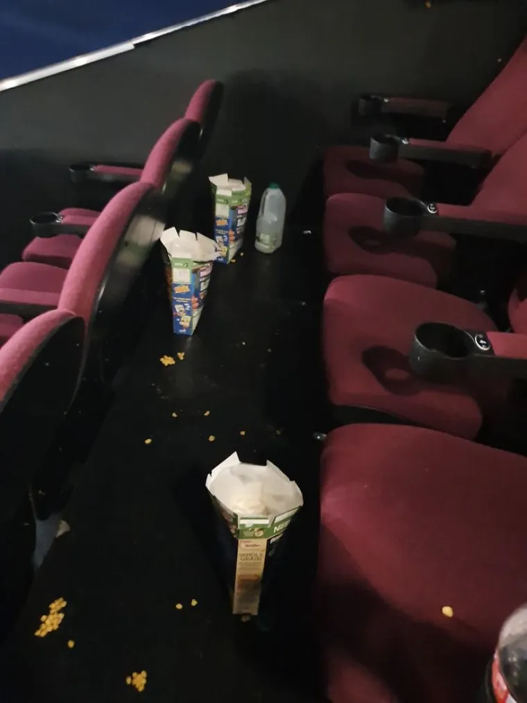 NEKI LJUDI ZAISTA NE ZASLUŽUJU BITI NA OVOM PLANETU: Pa zašto su ovo napravili???