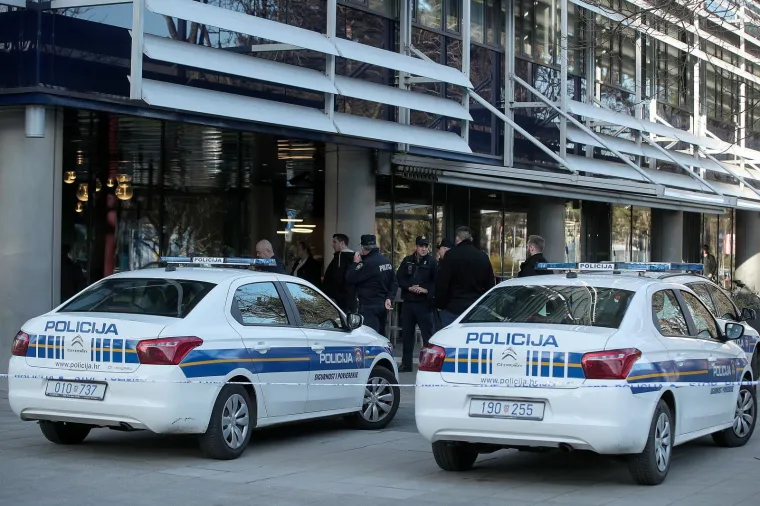 Evakuirana zgrada u Zagrebu zbog dojave o bombi, policija ekspresno iza&scaron;la na teren