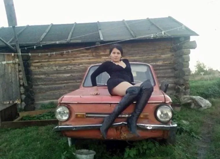 A tko će drugi nego Rusi: Najsmje&scaron;nije fotografije s ruskih dating stranica