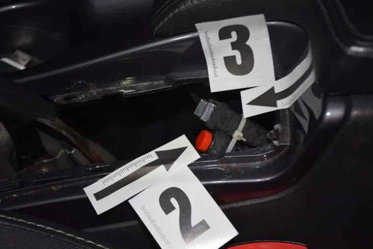 Pali krijumčari kokaina i amfetamina: Pogledajte kako su skrivali drogu u autu