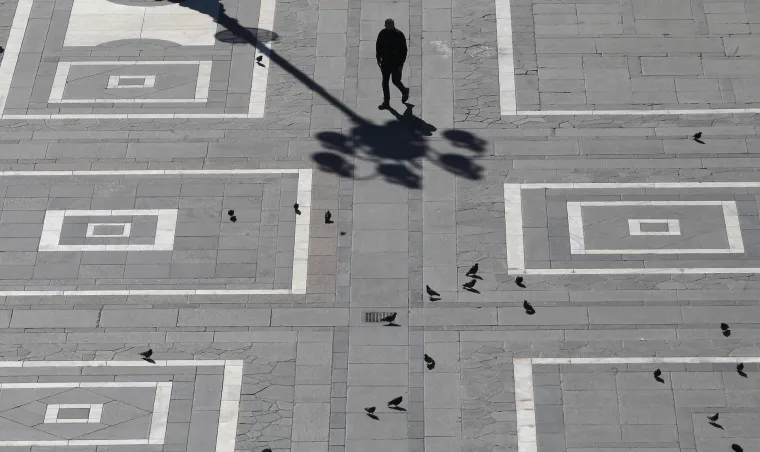 Gotovo 16 milijuna Talijana probudilo se u karanteni: Ulice poznatih gradova sablasno puste