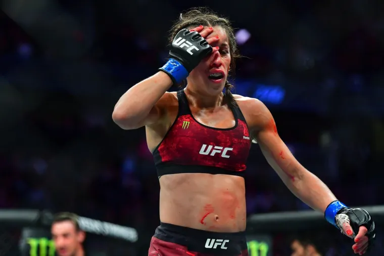 [FOTO] TE&Scaron;KO JE RIJEČIMA OPISATI &Scaron;TO SE DOGAĐALO U LAS VEGASU: Ovi prizori najboljeg ženskog meča ikad govore sami za sebe