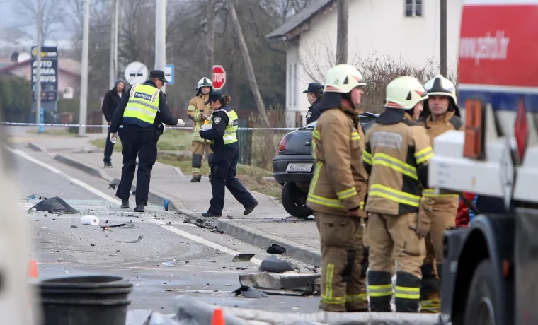 Strava kod Karlovca: Vozač poginuo u sudaru s cisternom, gorivo se razlilo po cesti!