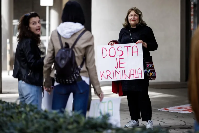 ''Dosta je kriminala'': U Splitu održan prosvjedni skup podr&scaron;ke Filipu Zavadlavu