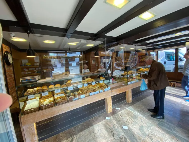 Zagrebačka pekarna ovako se bori protiv koronavirusa: Na poseban način za&scaron;tićeni hrana, radnici i kupci