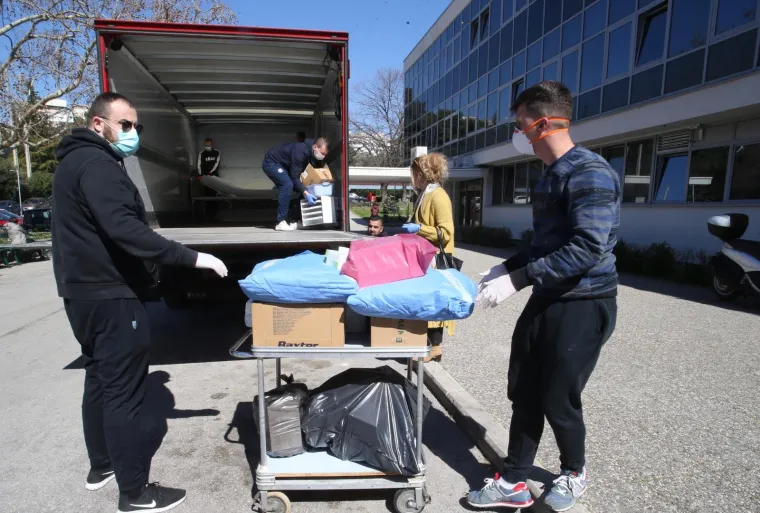 [FOTO] OVO SU ISTINSKI JUNACI: Sva&scaron;ta govore o njima, a oni su ponovno pokazali o kakvim se ljudima radi; Kad zatreba, prvi su tu