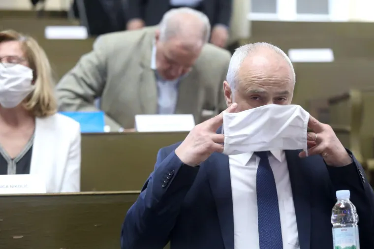 Sjednica pod maskama, ali bez Bandića: Zastupnici Gradske skup&scaron;tine raspravljaju o pomoći gospodarstvu