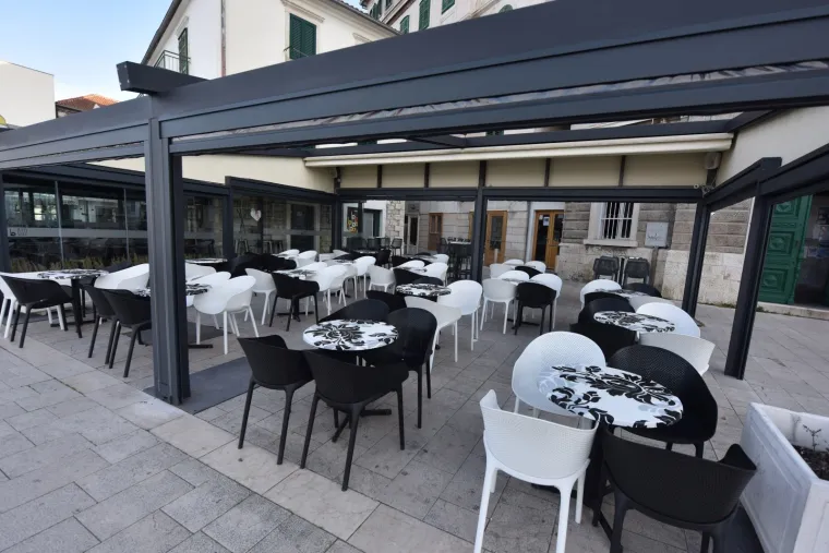 Od ponoći na snagu stupila odluka Stožera