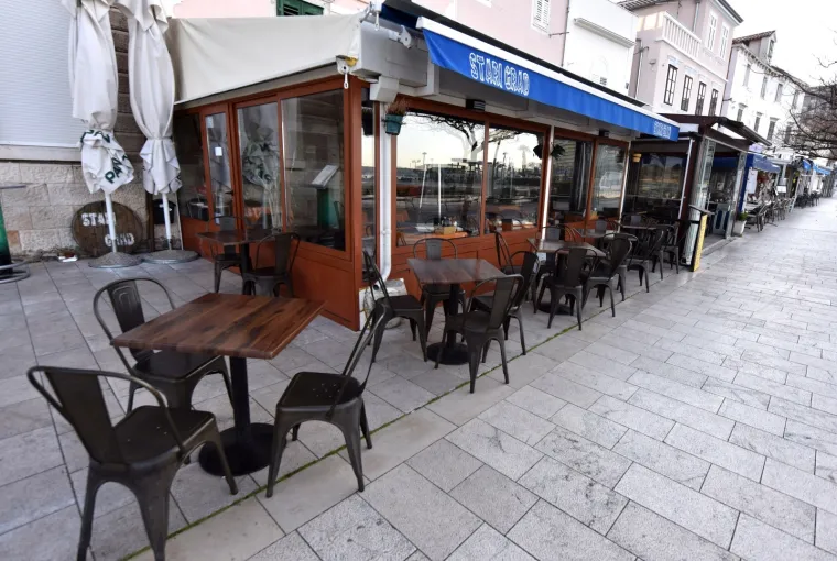 Od ponoći na snagu stupila odluka Stožera