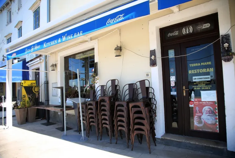 Od ponoći na snagu stupila odluka Stožera