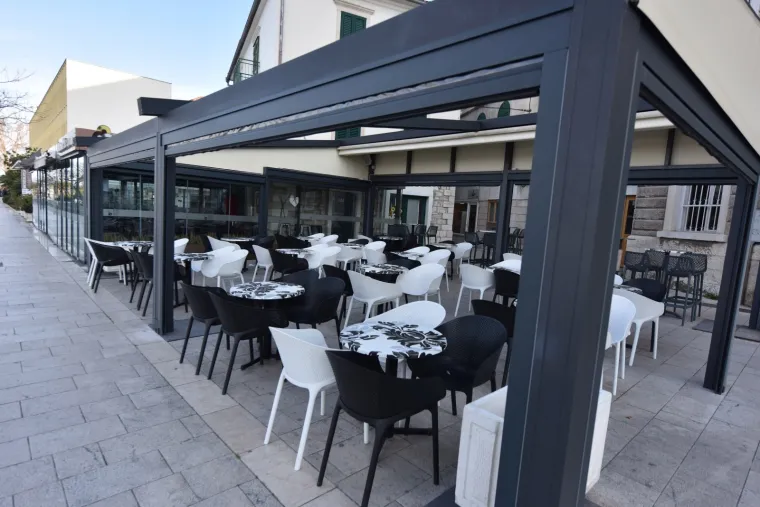 Od ponoći na snagu stupila odluka Stožera