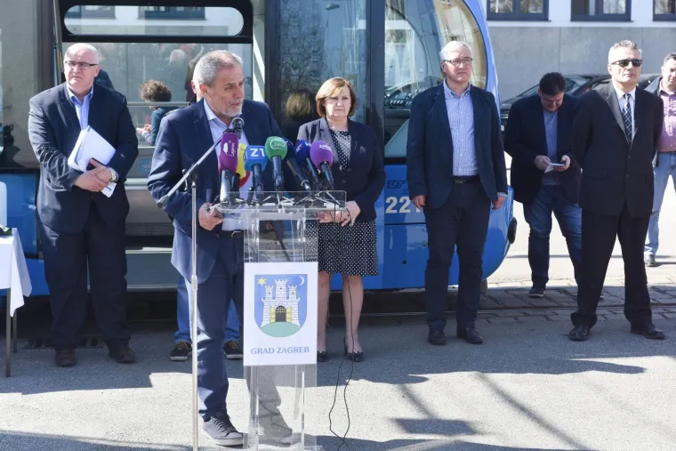 ZET u borbi protiv koronavirusa: Sva vozila će biti dezinficirana triput dnevno, od ponedjeljka reduciran vozni red