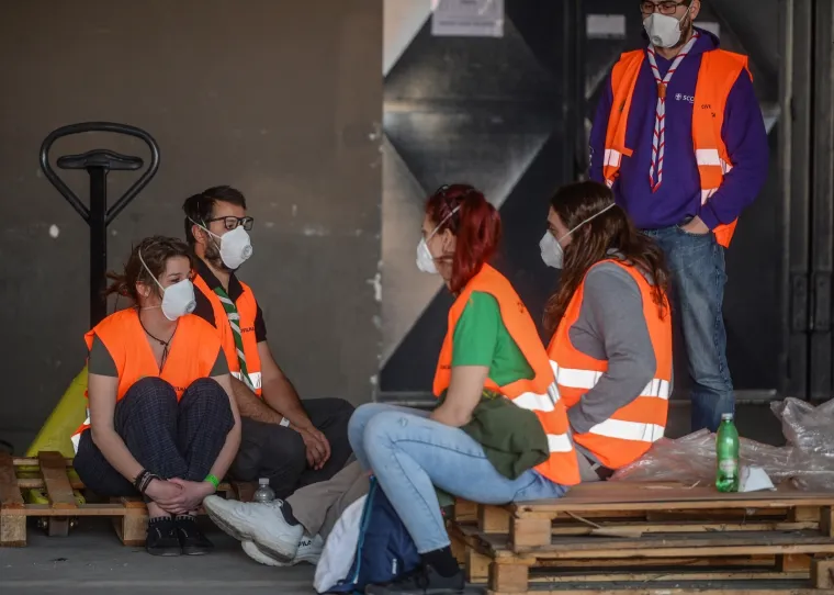 20.03.2020., Dvorana Arena, Zagreb - Nacionalni stozer civilne zastite postavlja krevete za oboljele od korona virusa u dvorani Arene Zagreb.Photo: Marko Prpic/PIXSELL