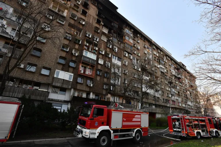 &Scaron;estero mrtvih u požaru koji je zahvatio nekoliko katova nebodera