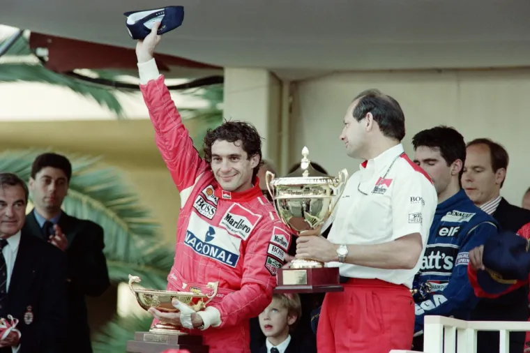 TJERAO JE SEBE I BOLID PREKO GRANICA I NA KRAJU PLATIO CIJENU: Ayrton Senna danas bi proslavio svoj 60. rođendan