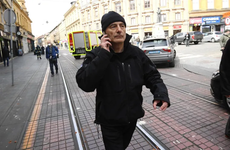 Državni vrh s maskama na licu u obilasku porušenog Zagreba: 'Ovo je najgori potres u 140 godina!'