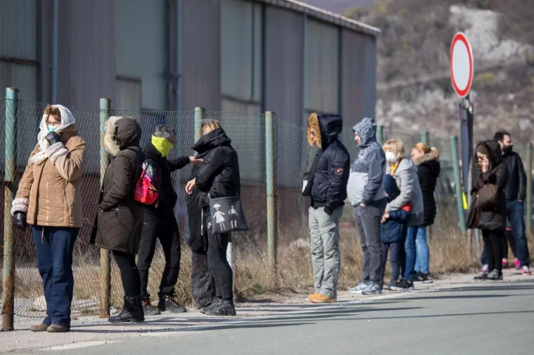 Zagrepčani nakon potresa krenuli na vikendice, izriče im se mjera samoizolacije