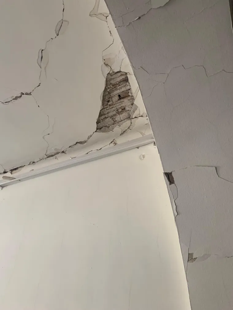 Razorni potres u Zagrebu uni&scaron;tio je i zgradu Županijskog suda