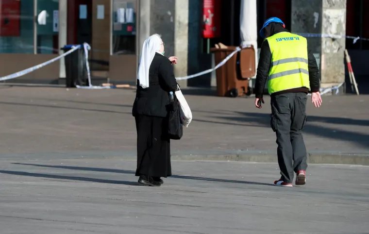 Evo kako izgleda Zagreb dan nakon užasnog potresa: Vojska čini sve da se život vrati u normalu
