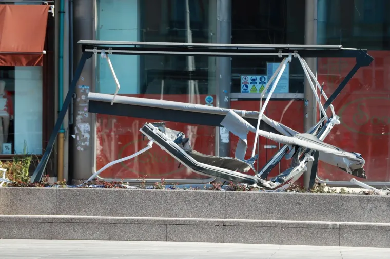 Evo kako izgleda Zagreb dan nakon užasnog potresa: Vojska čini sve da se život vrati u normalu