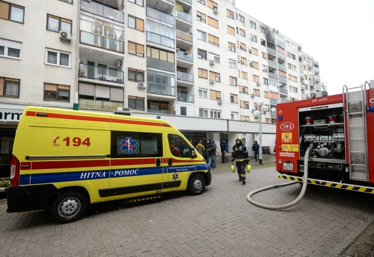 Požar u Novom Zagrebu: Gori stan u Slobo&scaron;tini, na terenu vatrogasci i policija