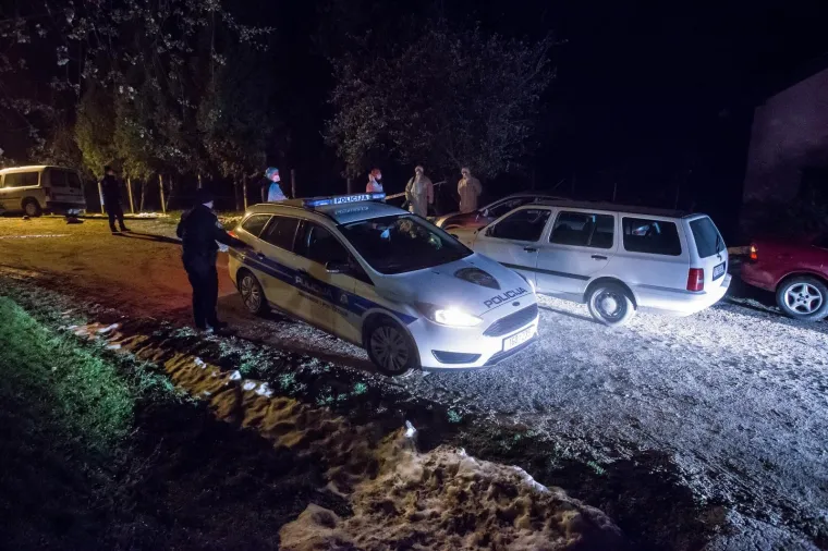 Na cesti kod Slatine ubio mu&scaron;karca pa pucao na policiju! Herojski čin policajca spasio stvar