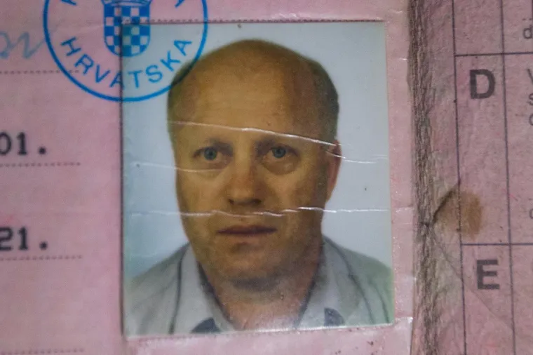 Na cesti kod Slatine ubio mu&scaron;karca pa pucao na policiju! Herojski čin policajca spasio stvar