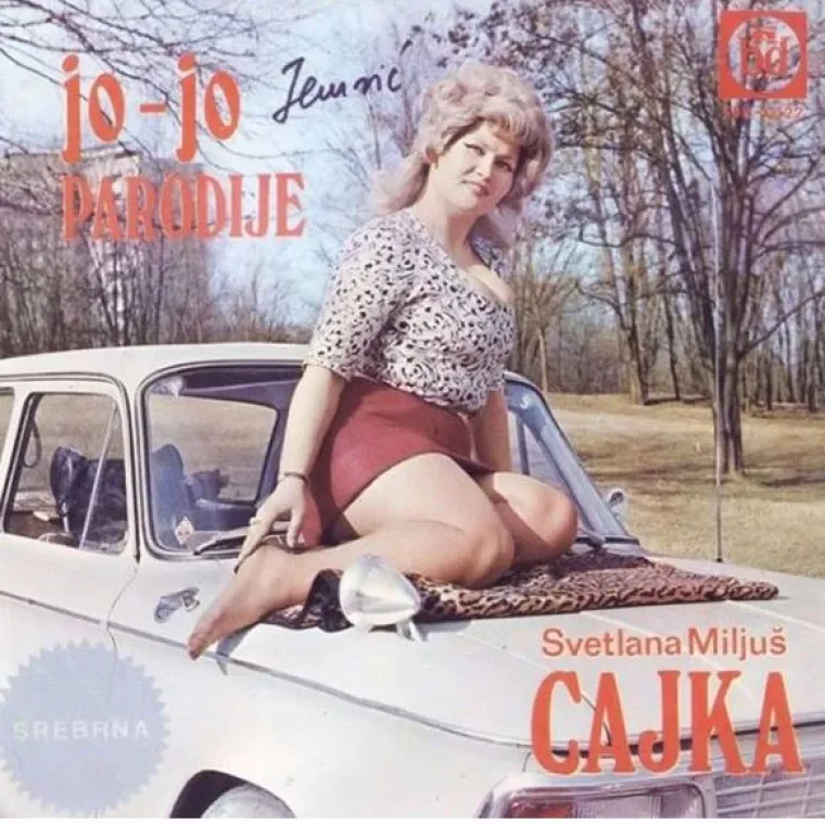 OVO JE ZA PLAKATI OD SMIJEHA: Top lista urnebesnih covera albuma zvijezda Jugoslavije