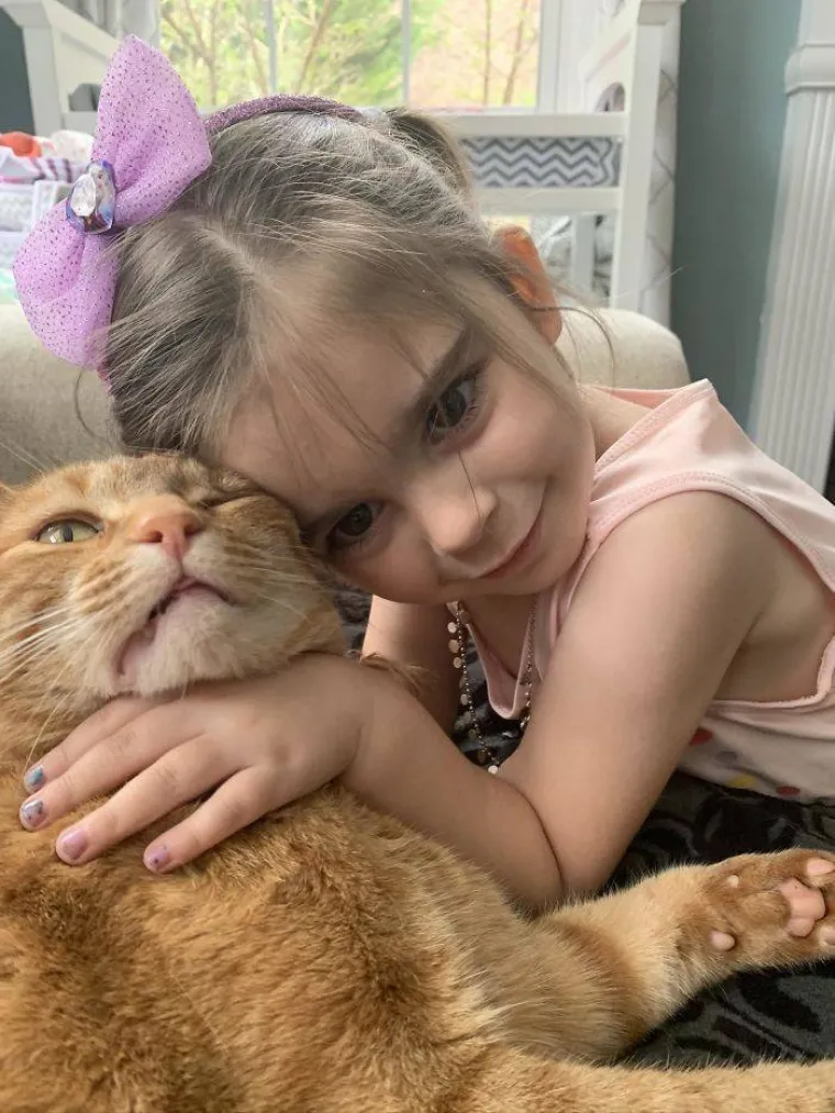 'TE&Scaron;KO JE RADITI KADA TI NA STOLU ČUČI 6-GODI&Scaron;NJI SPIDERMAN': Roditelji će se bolno prepoznati u fotkama iz izolacije