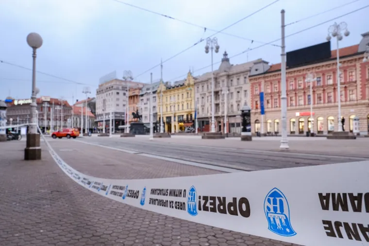 Sablasno prazan Zagreb na kakvog se te&scaron;ko naviknuti: Potres i koronavirus 'ubili' život na ulicama i trgovima