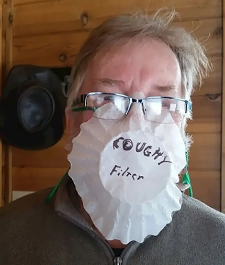 Jesu li pretjerali? Ovo su najsmje&scaron;niji kostimi za za&scaron;titu protiv korona virusa!