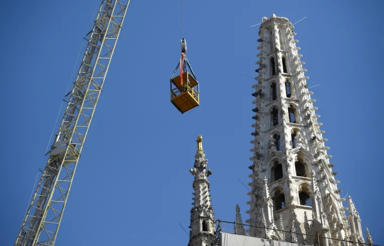 Jo&scaron; se utvrđuje &scaron;teta: Vrijedni radnici detaljno pregledavaju simbol grada nakon potresa