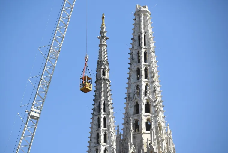 Jo&scaron; se utvrđuje &scaron;teta: Vrijedni radnici detaljno pregledavaju simbol grada nakon potresa
