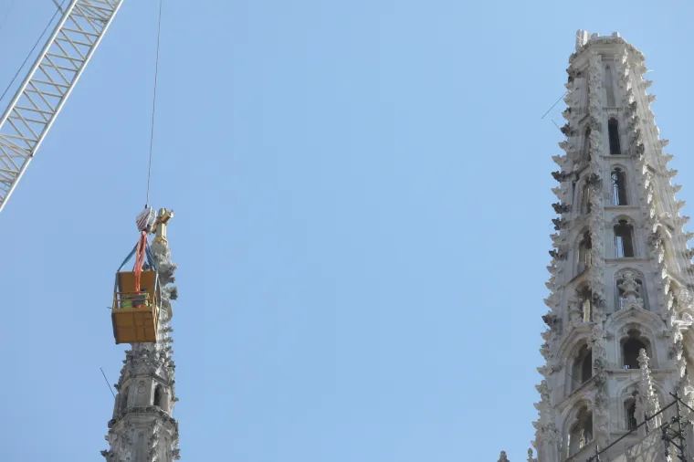 Jo&scaron; se utvrđuje &scaron;teta: Vrijedni radnici detaljno pregledavaju simbol grada nakon potresa