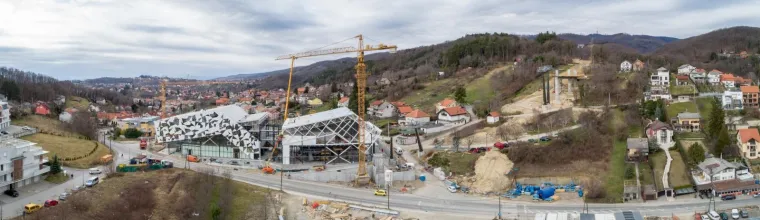 Zbog koronavirusa sve stoji, ali Bandićeva žičara se i dalje gradi: Pogledajte kako sada izgleda