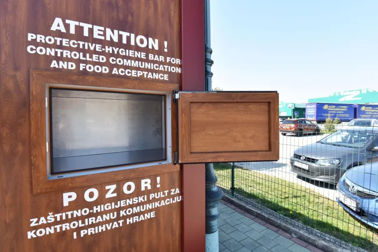 Domaća tvrtka poizvodi mobilnu korona-kabinu za prevenciju zaraze: Ima kuhinju, kupaonicu, krevete...