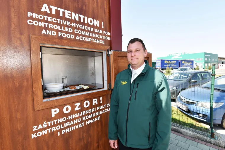 Domaća tvrtka poizvodi mobilnu korona-kabinu za prevenciju zaraze: Ima kuhinju, kupaonicu, krevete...