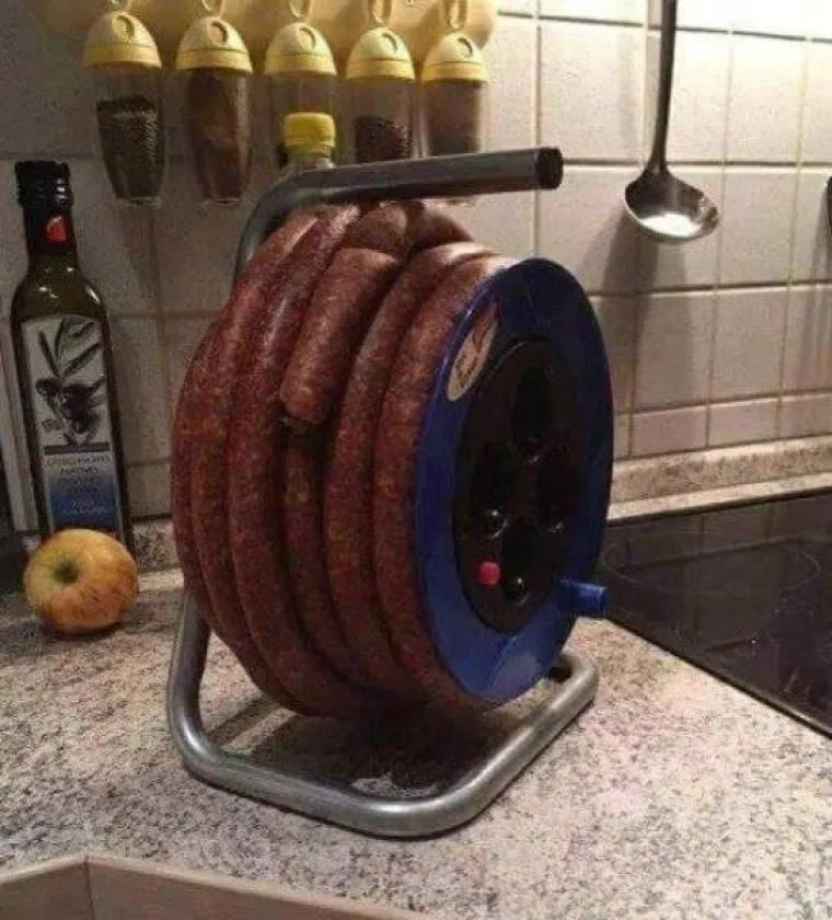 INTERNET JE U VELIKOJ DILEMI: Nekima briljantne ideje, drugima recept za katastrofu