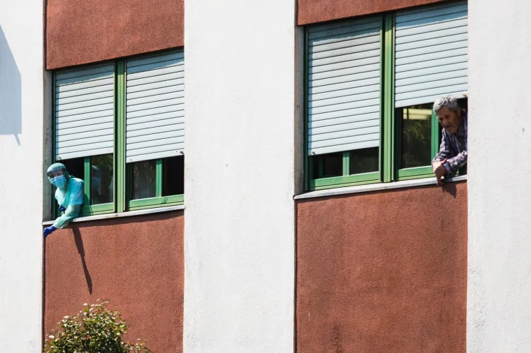 Započela evakuacija umirovljenika iz splitskog Doma u makarsku Biovku