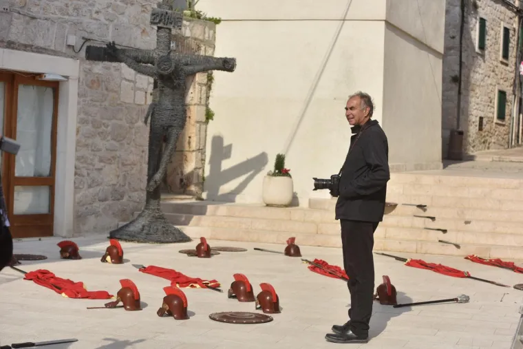 &Scaron;ime je kao motiv uzeo uniforme od žudija