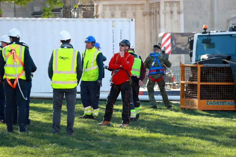 Sve je spremno za uklanjanje sjevernog tornja zagrebačke katedrale